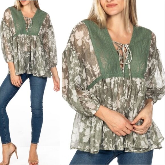 BOHO BEAUTY FLORAL TUNIC TOP - Picture 1 of 4